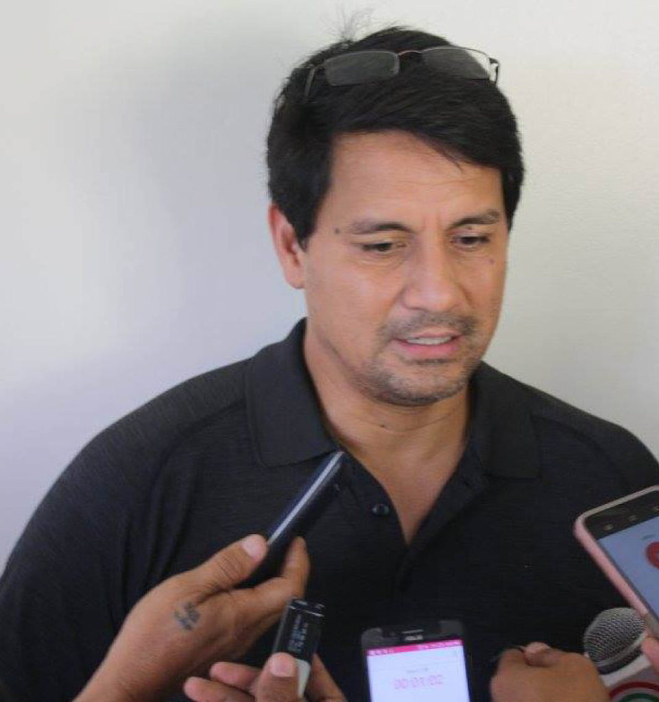 Actor-turned Ormoc City Mayor Richard Gomez said he would not lobby for him to be elected as the next chairman of the Regional Development Council. But if elected, he will prioritize addressing the poverty problem of the region. (MEL CASPE) 