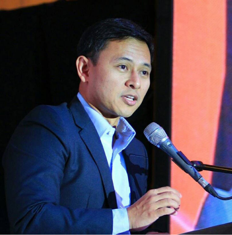  Senator Sonny Angara