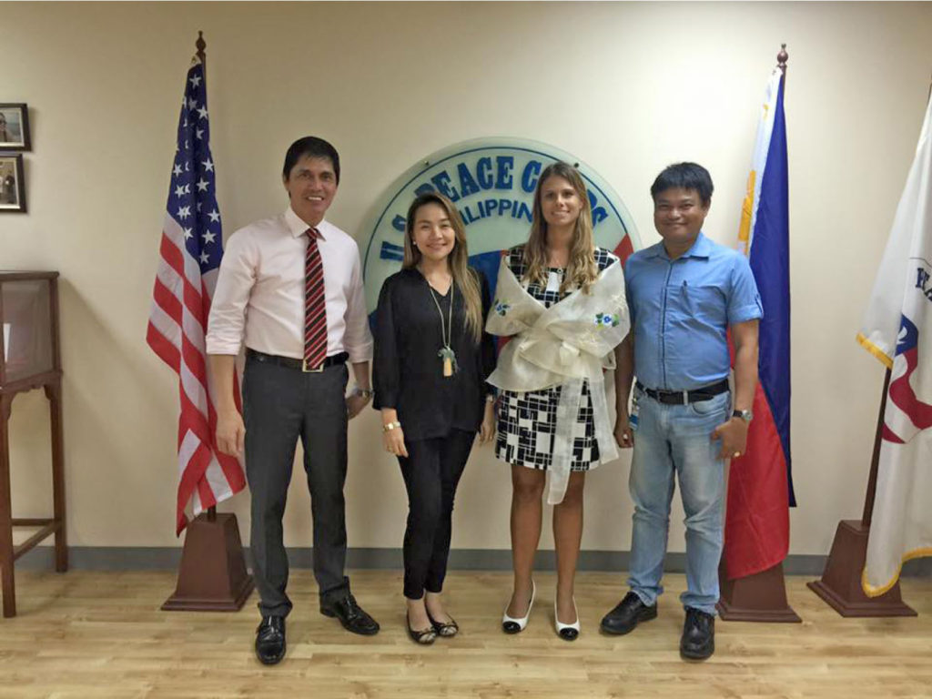 Mayor Stephany Uy-Tan together with City Environment and Natural Resources Officer Edgar Guya (right) with US Peace Corps volunteer Melissa Gonzalez, a marine biologist who will assist Catbalogan City in its marine research and preservation for two years.