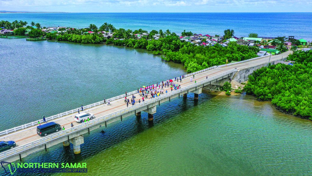 Bridge connecting 2 Northern Samar towns now open; seen to spur
