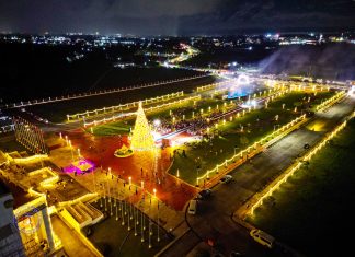 Leyte’s Capitol blooms into a festival of lights and folklore