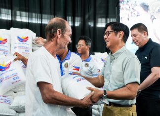 Pres. Marcos brings rice aid, barangay funding to Tacloban in government service rollout