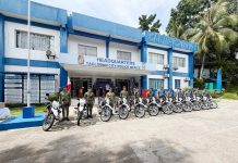 Chinese-Filipino business groups donate 12 motorcycles to boost Tacloban police operations